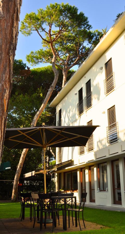 Hotel Etruria Forte dei Marmi Exterior foto